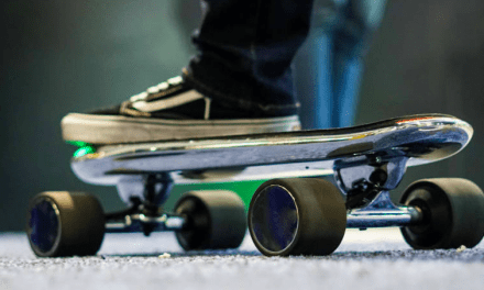 ¿Harto de patinetes en las aceras? Ahora llegan los ‘skates’ eléctricos compartidos