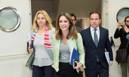 PP y Cs se enrocan en reproches mutuos ante la investidura en el Ayuntamiento de Madrid
