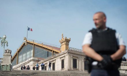 Dos mujeres muertas en un ataque con un cuchillo en una estación de Marsella