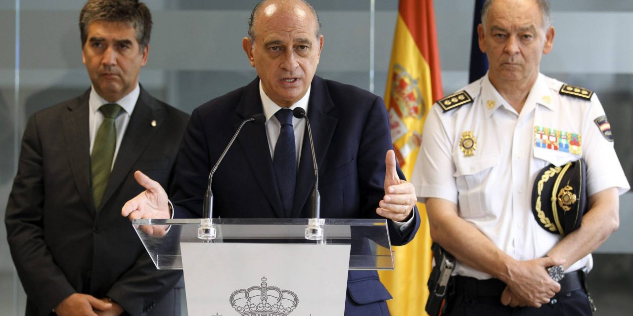 La cúpula policial compró equipos de espionaje telefónico sin autorización