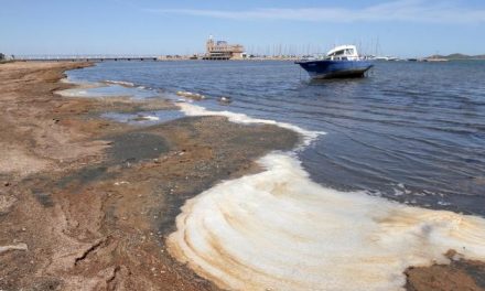 37 denunciados por contaminar el Mar Menor de manera continuada