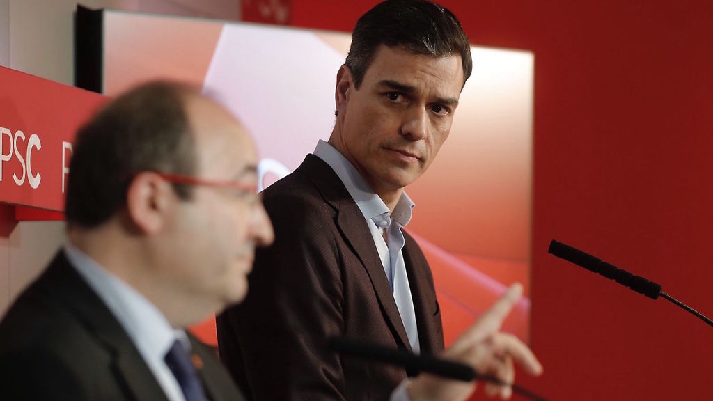 Los resultados del PSC levantan en el PSOE críticas contra Sánchez