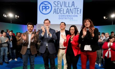 Rajoy se agarra a un PP andaluz incapaz de frenar el portazo de una decena de alcaldes
