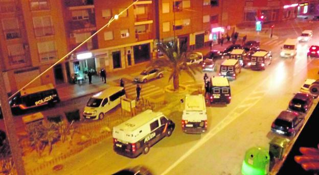 Un macrooperativo en pubs, prostíbulos, discotecas y ‘after hours’ de Cieza, Lorquí, Murcia y Los Alcázares se salda con 14 detenidos