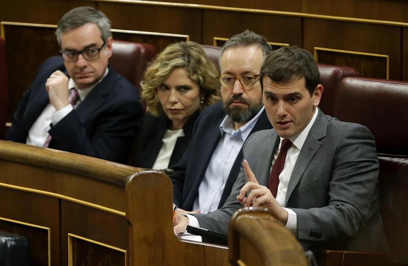 Rivera da un ultimátum a Rajoy ante un posible apoyo a los Presupuestos Generales del Estado por romper el preacuerdo
