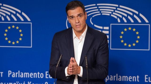 Pedro Sánchez se reserva para el final el boicot a Luis de Guindos