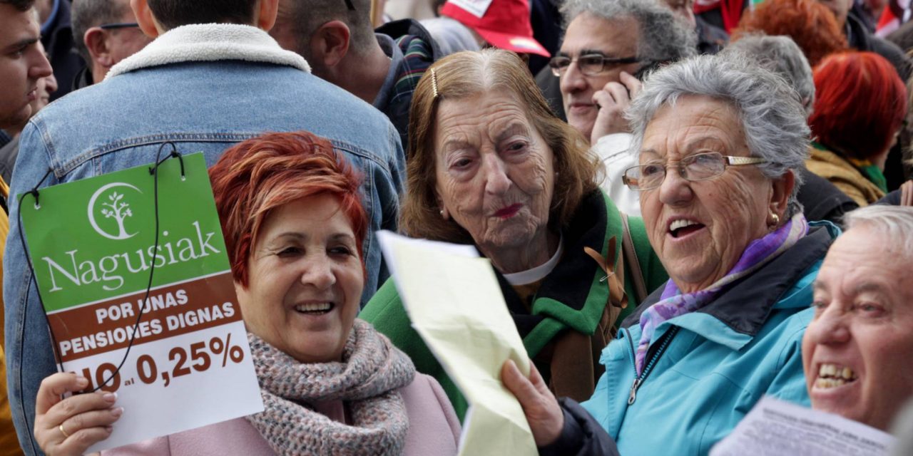El jubilado medio: hombre de 75 años con 1.077 euros mensuales de pensión
