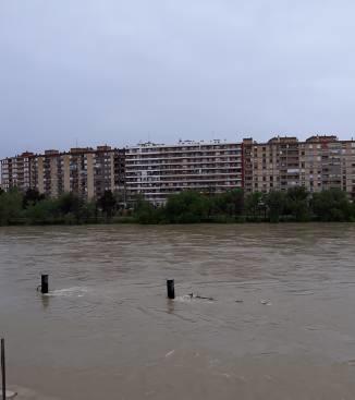 El Ebro vierte al mar dos trasvases anuales del Tajo-Segura en tan sólo diez días