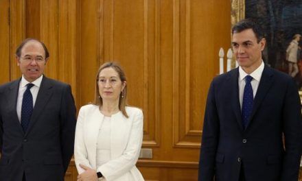 Los partidos señalan el «viacrucis» de Sánchez con sus primeras exigencias