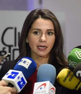 Un PERO en la comunicación no verbal de Inés Arrimadas