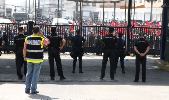 La oposición culpa al Gobierno de la debilidad de España ante Marruecos tras el cierre de fronteras con Melilla