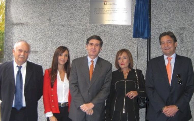 ¿Dónde está el rector del máster de Cifuentes, Casado y Montón?