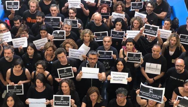 «No formamos parte del botín»: los periodistas de la radiotelevisión de Feijóo se manifiestan este sábado hartos de la manipulación informativa