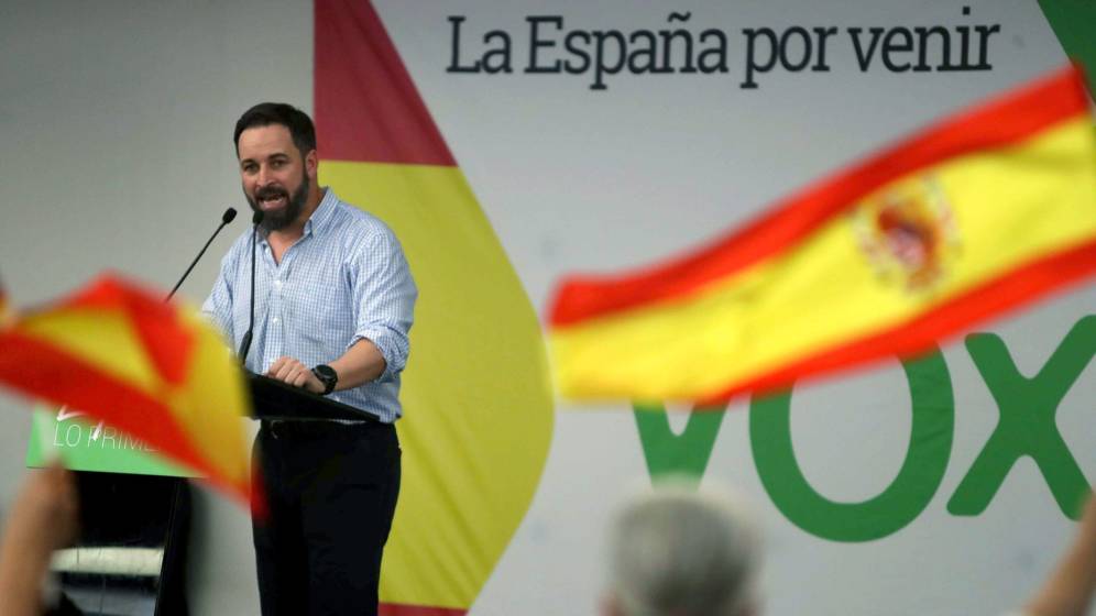Vox irrumpe en el Congreso superando la barrera del 3% al ‘robar’ 500.000 votos al PP