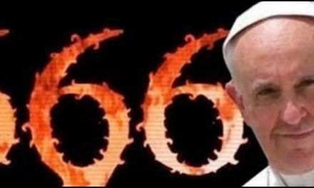 Francisco: «El diablo está haciendo horas extra para erosionar a la Iglesia Católica»