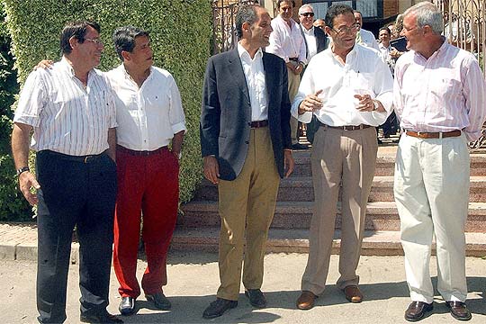 HAY TOMATE EN MAZARRÓN