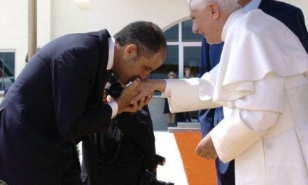 La jueza del ‘caso visita del Papa’ suspende las declaraciones de Camps, Cotino y Campos