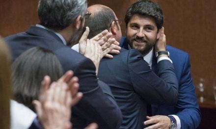 La fiscal se harta del Gobierno de Murcia y pide la ‘intervención’ de la desaladora de Escombreras