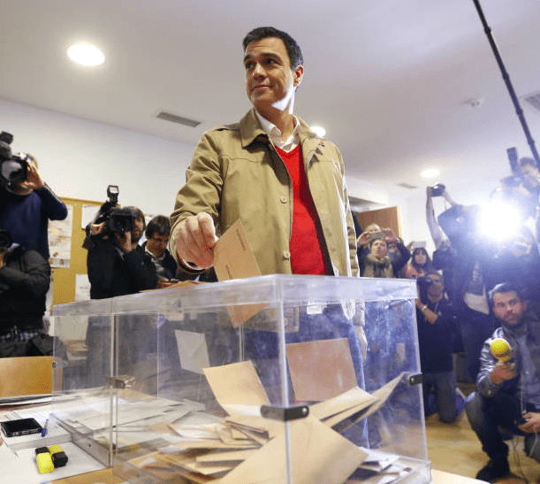 Un informe de Moncloa aconseja elecciones inminentes en abril por la foto de Cs con Vox
