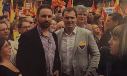 Cuando Abascal llamaba «querido Albert» y «patriota» a Rivera y sólo obtuvo silencio