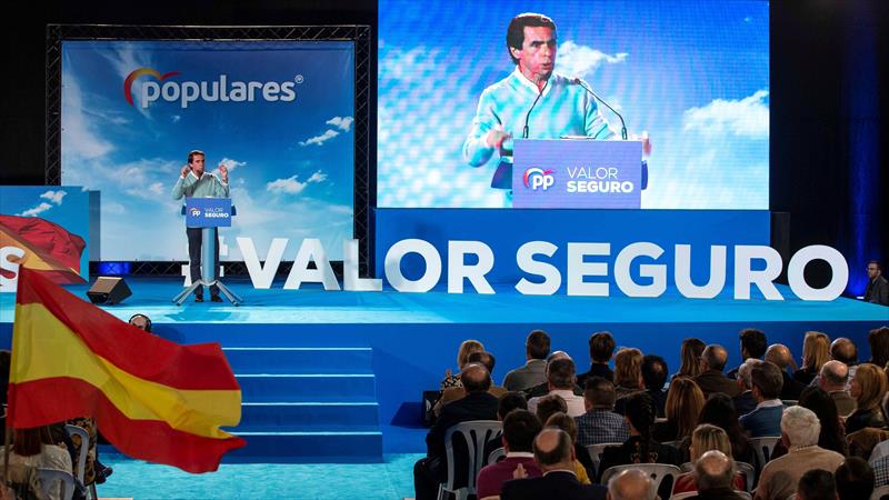 Erre que erre: Aznar vuelve a reclamar el agua del Ebro en Murcia