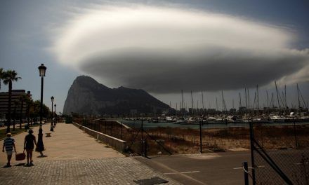 La Eurocámara aparta al negociador británico que se resistía a llamar “colonia” a Gibraltar