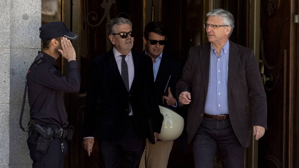El Supremo cree que Puigdemont puede ir en las listas, pero deja la decisión a la justicia ordinaria