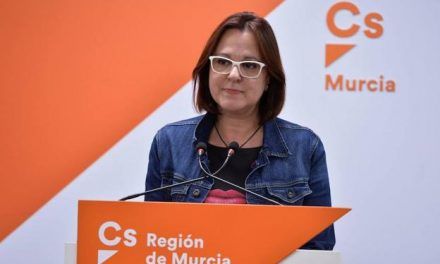 Pactos electorales en la Región de Murcia: La candidata de Cs responde al PSOE: «No habrá reunión por el momento»