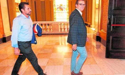 Cs tensa la negociación en Murcia con exigencias «inasumibles» para el PP