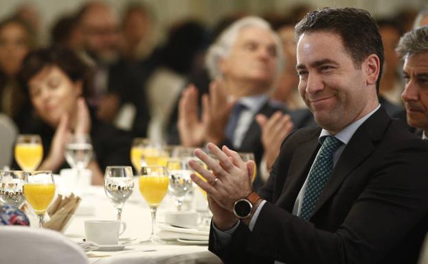 El PP pide a Vox que deje los asuntos de la vida privada fuera de las negociaciones