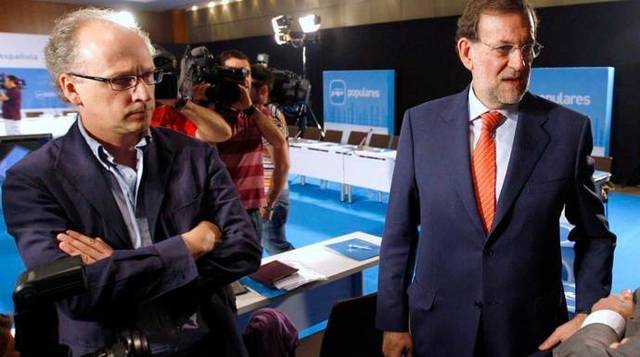 Casado sorprende y repesca a un veterano colaborador de Aznar y Rajoy