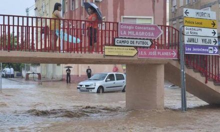 Alerta máxima ante una gota fría que barrerá la Región de Murcia durante 24 horas