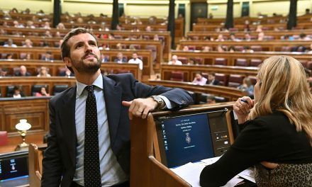 PSOE y PP, convencidos del regreso del bipartidismo: “La gente está cansada de experimentos”
