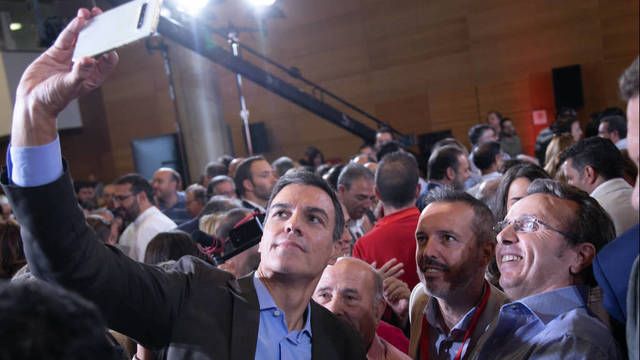 Sondeo de ESdiario: Sánchez se afianza y el giro de Cs hunde el plan de Iglesias