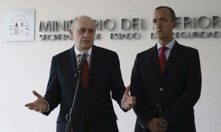 El juez del ‘caso Villarejo’ imputa al ex número dos de Interior de Rajoy por espiar a Bárcenas