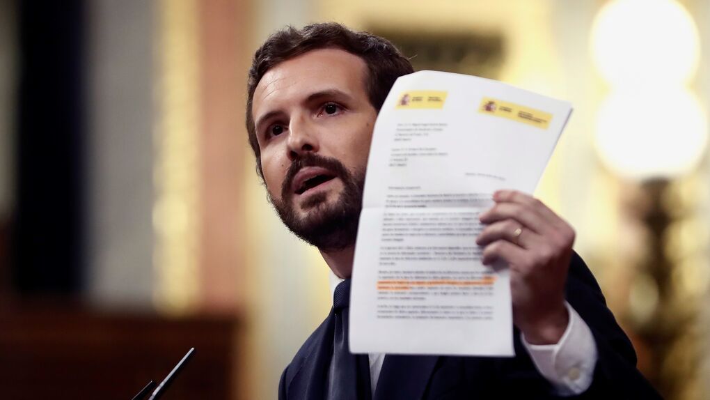 Señor Casado, olvídese de Vox y mójese