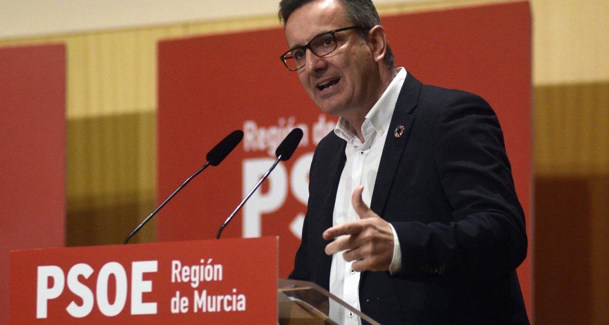 Coronavirus en Murcia: El PSOE regional propone un pacto de «reactivación económica» similar al de Collado en el 92
