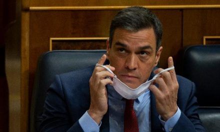 Sánchez rechaza la oferta de negociación de Casado sobre la nueva normalidad y le pone condiciones