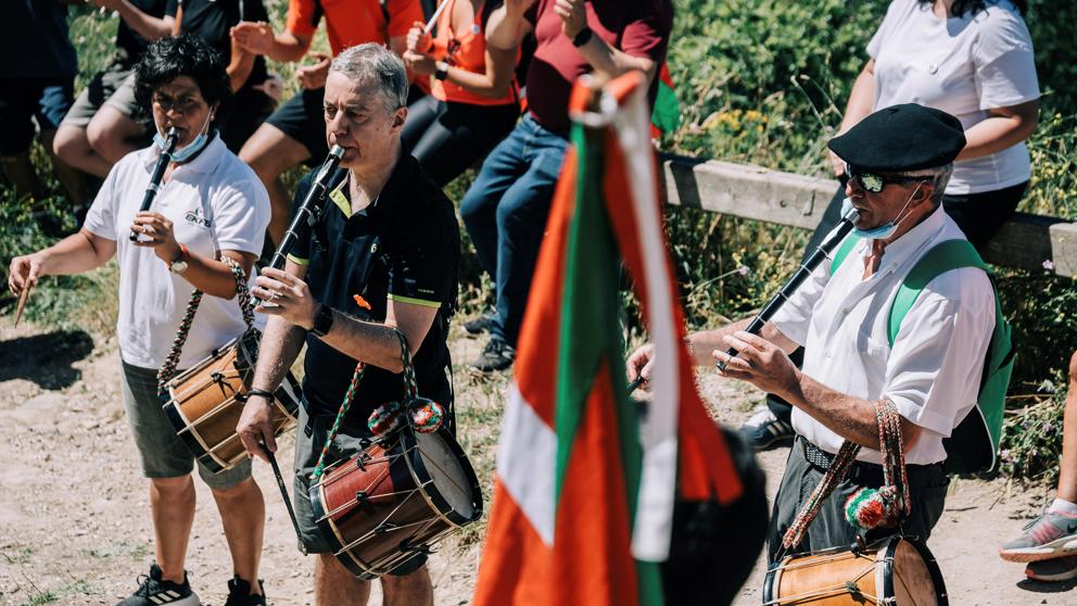 Euskadi y Galicia reemplazan como nuevos oasis de la política española a Catalunya