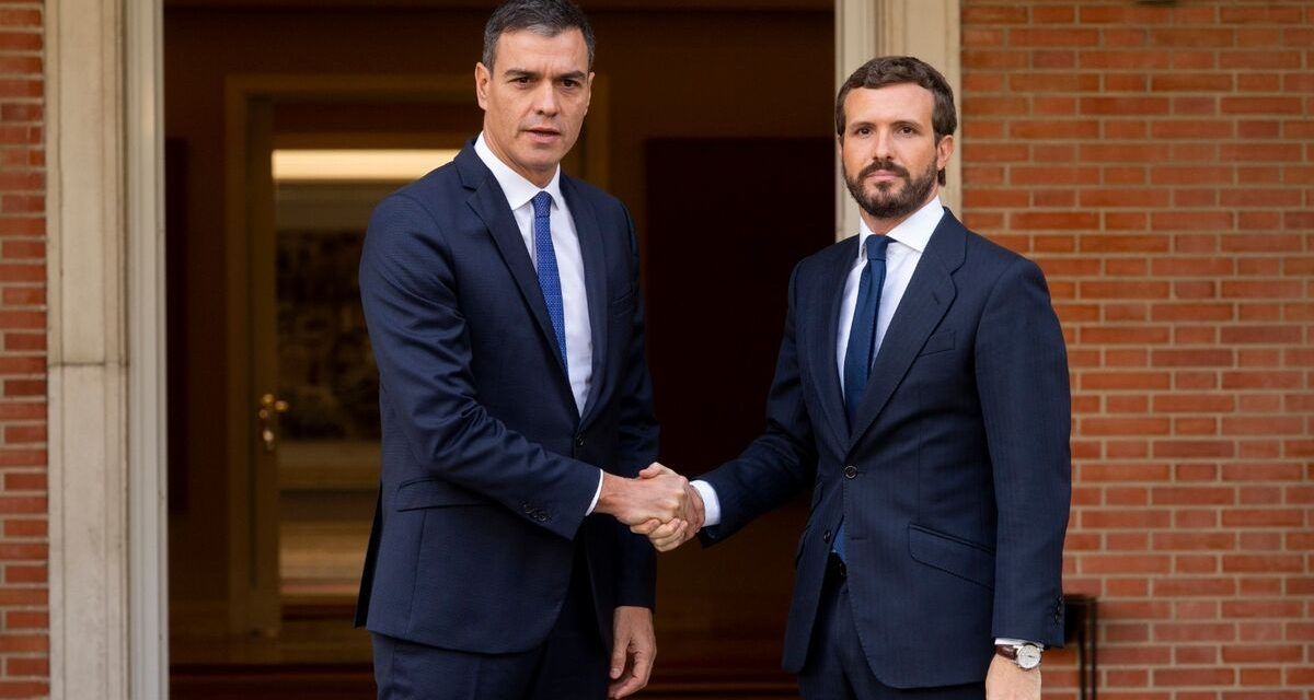 Sánchez detiene la reforma del CGPJ y tiende la mano al PP para negociar su renovación