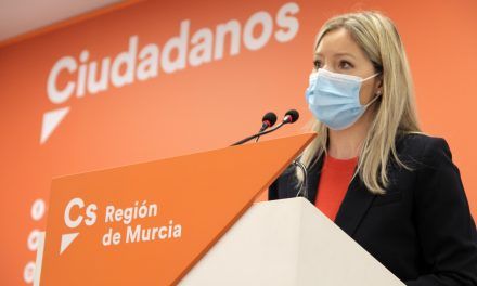 Ciudadanos solicita la puesta en marcha de la Comisión de Investigación sobre el proceso de vacunación en la Asamblea Regional