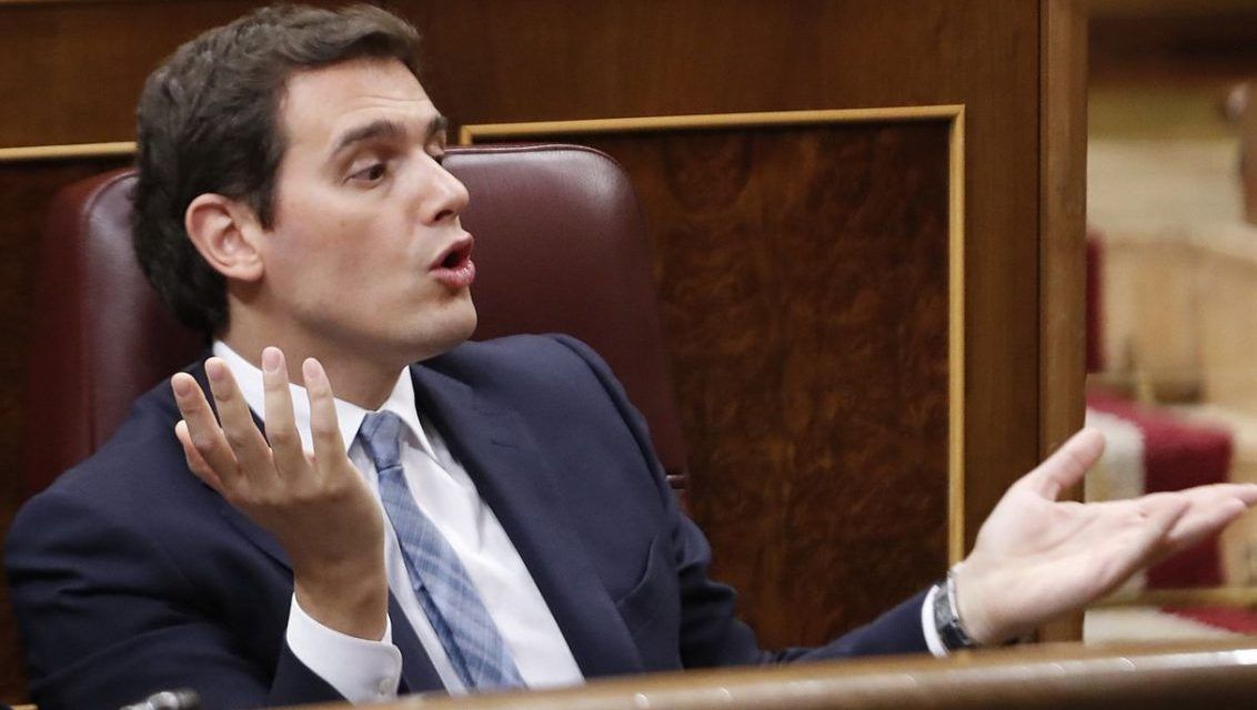 Rivera, García Egea y Abascal comparan el asalto al Capitolio de EEUU con las manifestaciones de ‘rodea el Congreso’