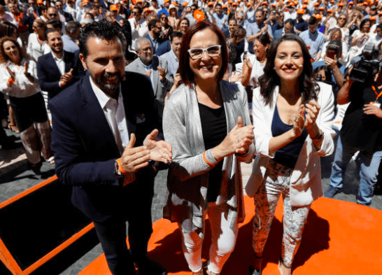 Gómez y Franco, dos supervivientes de la política con caminos contrapuestos para el futuro